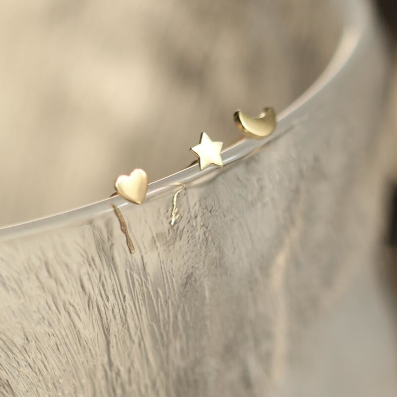 14K gold heart nose stud L shaped Rosery Poetry